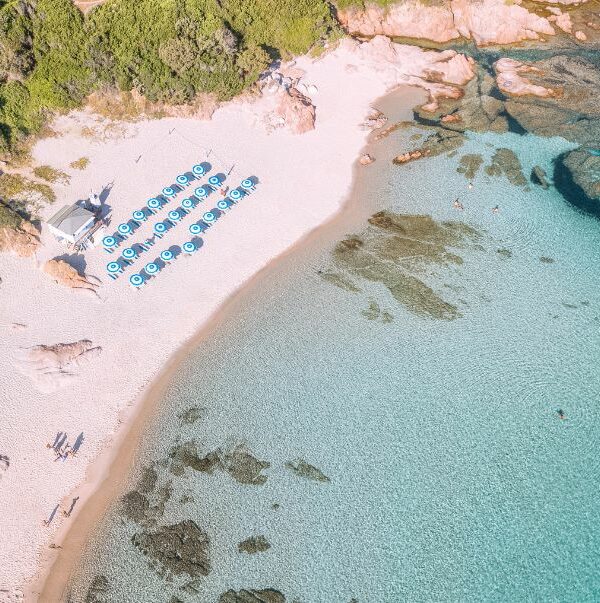 The beach at La Marinedda elected one of the ten “sand and water paradises in Sardinia”